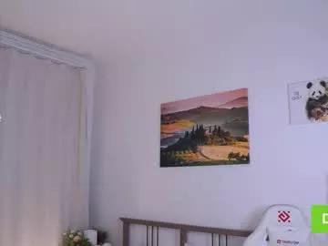 Adeles_vibes from Chaturbate