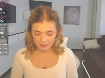 Adri_dream from Chaturbate