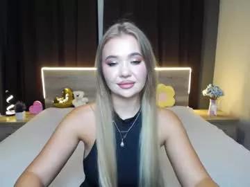 anastacyyellig from Chaturbate