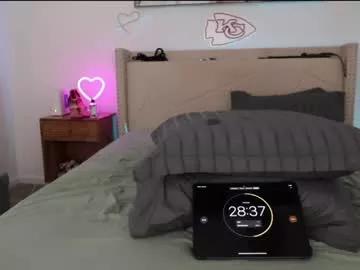 Ari_lovexo from Chaturbate