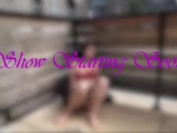 Ari_lovexo from Chaturbate