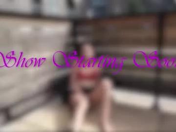 Ari_lovexo from Chaturbate