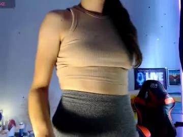 Bellaqueen0701 from Chaturbate