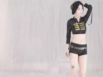 Coco2002924 from Chaturbate