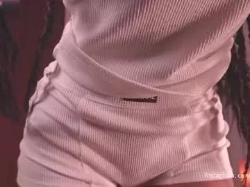 Connie_west0 from Chaturbate