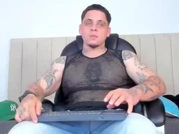 dennis_munera from Chaturbate