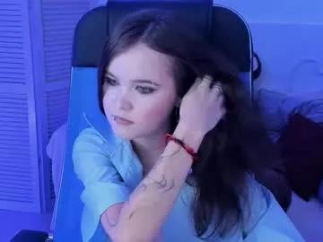 Elainebeness from Chaturbate