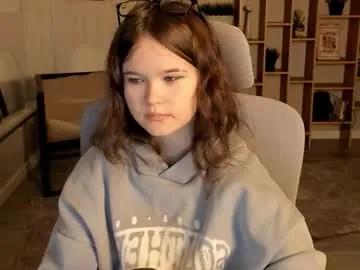 Elainebeness from Chaturbate