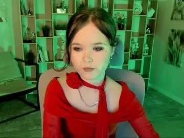 Elainebeness from Chaturbate