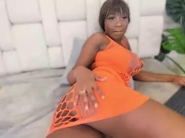 estefanyy_ from Chaturbate