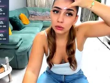 Eveeevian from Chaturbate