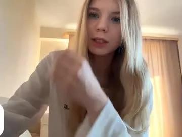 Georgietiogangco from Chaturbate