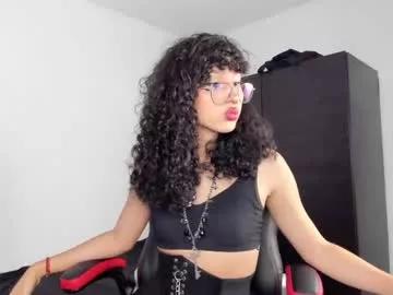 Heka_prudence from Chaturbate
