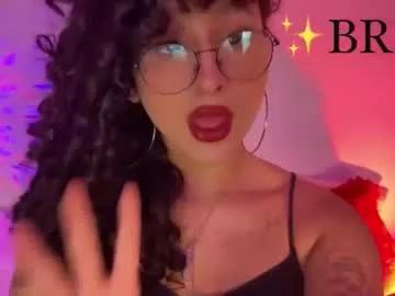Heka_prudence from Chaturbate