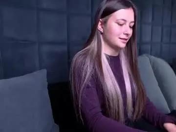 Ishtardivine from Chaturbate