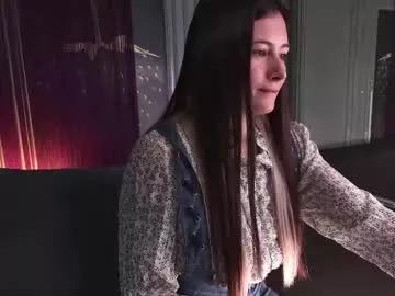 Ishtardivine from Chaturbate