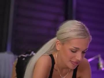 Ivyrowa from Chaturbate
