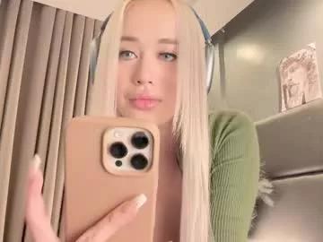 Jacolandia from Chaturbate