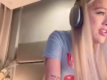 Jacolandia from Chaturbate