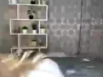 Jinny_garland from Chaturbate
