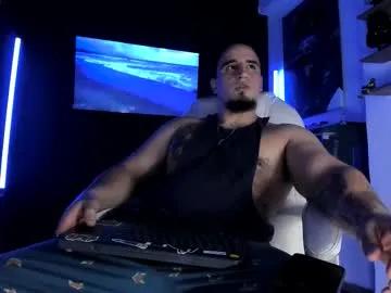 Kingbear777 from Chaturbate