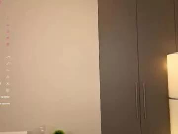 Lil_redshine from Chaturbate