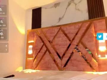 litte_ebony from Chaturbate