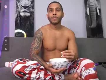 Lucaswattsons from Chaturbate