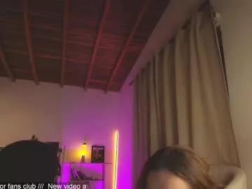 Mara_santoro from Chaturbate