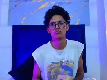 Massimo_alessandro from Chaturbate