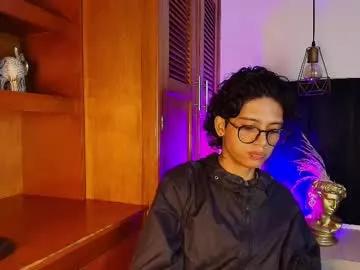 Massimo_alessandro from Chaturbate