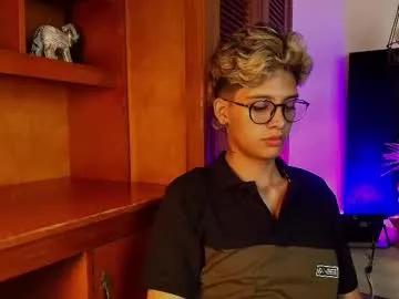 Massimo_alessandro from Chaturbate