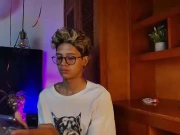 Massimo_alessandro from Chaturbate