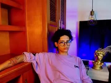 Massimo_alessandro from Chaturbate