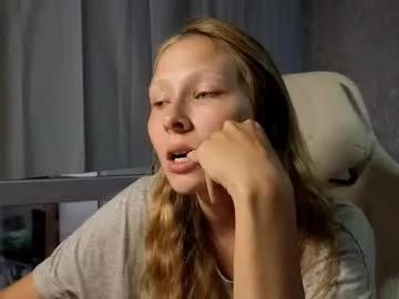 Meek_cutie from Chaturbate