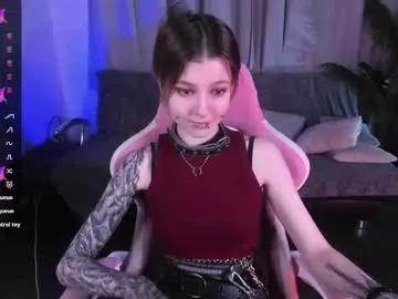 Miravelle from Chaturbate
