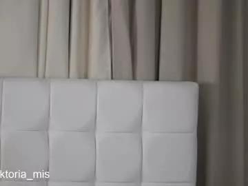 Miss_viktoria from Chaturbate