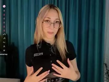 Radi_rose from Chaturbate