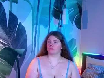 Rubyvalen from Chaturbate