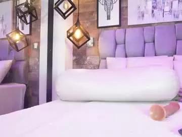 sara_korr from Chaturbate