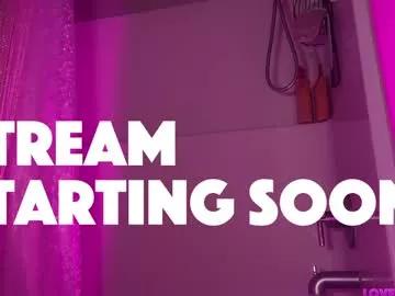 Saraloverays from Chaturbate