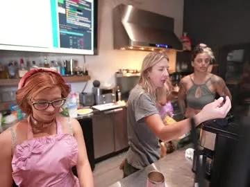 Saraloverays from Chaturbate