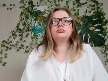 Seductive_she_wolf from Chaturbate