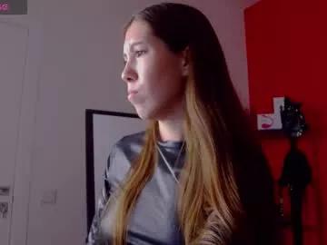 Sellashine from Chaturbate