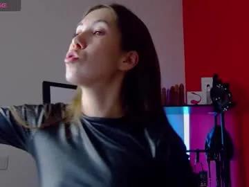 Sellashine from Chaturbate