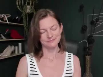 vivian_dream from Chaturbate