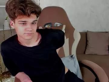 williemiler from Chaturbate