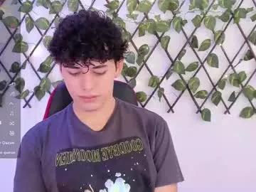 Xhans17 from Chaturbate