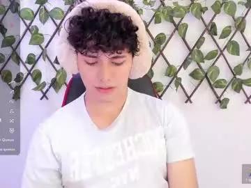 Xhans17 from Chaturbate