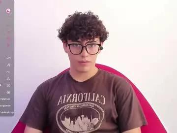 Xhans17 from Chaturbate